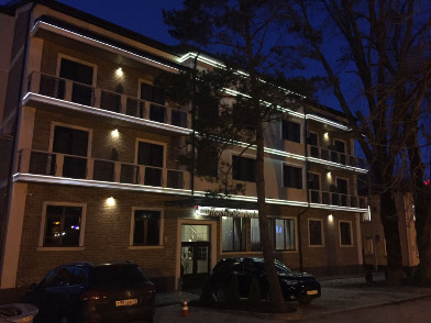 Светодиодная подсветка фасада здания